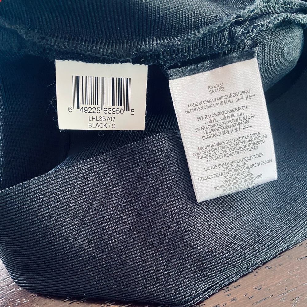BCBGMAXAZARIA Black Bodycon Bandage Skirt - Picture 2 of 5